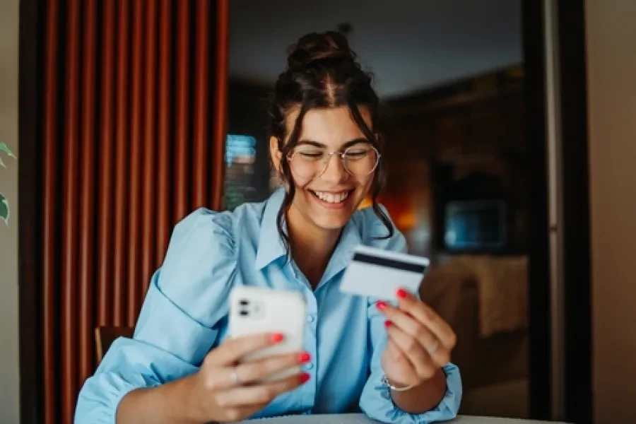 Jovens e crédito: como construir um bom historial desde cedo