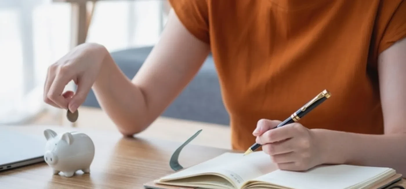 Poupança para jovens: por onde começar quando se começa a trabalhar?